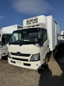   Hino Dutro 2017 , 4870000 , 