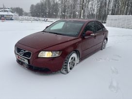  Volvo S40 2010 , 850000 , 