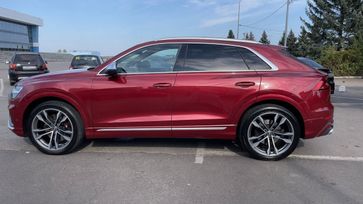 SUV   Audi SQ8 2020 , 7900000 , 