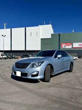  Toyota Crown 2008 , 700000 , 