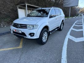 SUV   Mitsubishi Pajero Sport 2014 , 2500000 , 