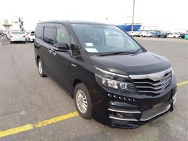    Toyota Voxy 2014 , 1678000 , 