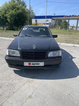  Mercedes-Benz C-Class 1997 , 390000 , 