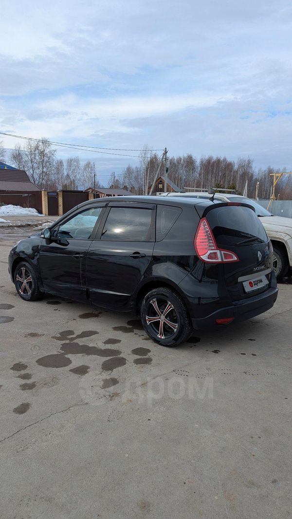  Renault Scenic 2010 , 600000 , 