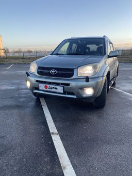 SUV   Toyota RAV4 2003 , 710000 , 