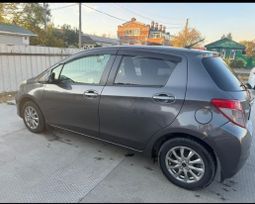  Toyota Vitz 2012 , 700000 , 