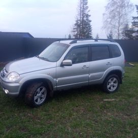 SUV   Chevrolet Niva 2013 , 430000 , 