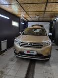 SUV   Toyota Highlander 2011 , 1895000 , 
