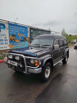 SUV   Nissan Safari 1993 , 1650000 , 