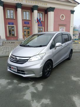    Honda Freed 2012 , 1045000 , 