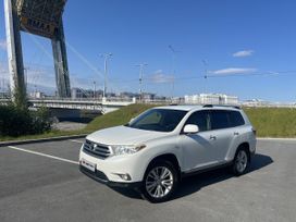 SUV   Toyota Highlander 2011 , 2200000 , 