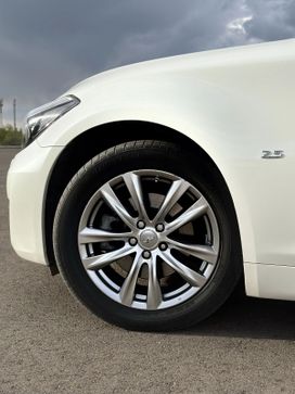  Infiniti Q70 2016 , 2750000 , 