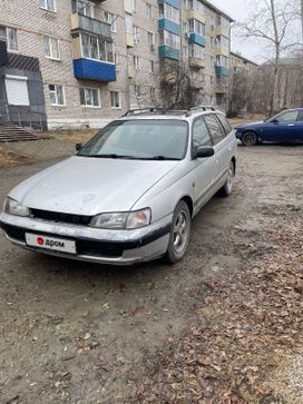  Toyota Caldina 1995 , 230000 , --