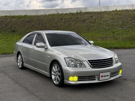  Toyota Crown 2004 , 1350000 , 