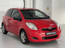  3  Toyota Yaris 2010 , 449000 , 