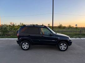 SUV   Chevrolet Niva 2011 , 500000 , 