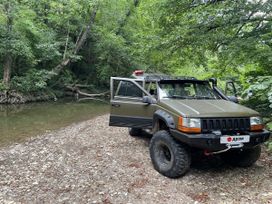 SUV   Jeep Grand Cherokee 1994 , 2500000 , 