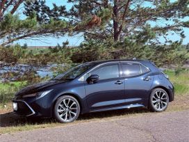  Toyota Corolla 2018 , 1600000 , --