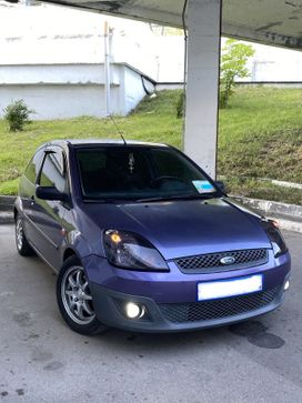  3  Ford Fiesta 2007 , 380000 , 