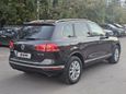 SUV   Volkswagen Touareg 2015 , 3290000 , 