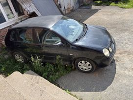  Volkswagen Polo 2004 , 300000 , 