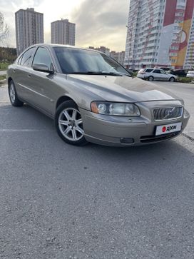  Volvo S60 2005 , 620000 , 
