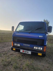 Titan, 1989