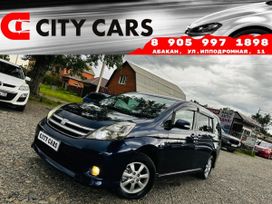    Toyota Isis 2009 , 1099000 , 