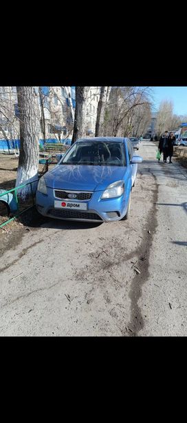  Kia Rio 2011 , 555000 , 
