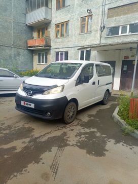    Nissan NV200 2014 , 1100000 , 