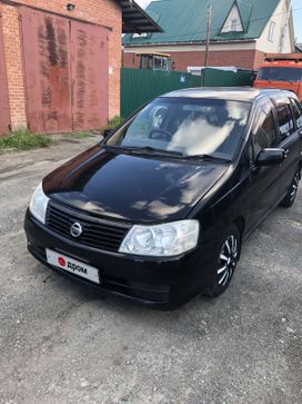    Nissan Liberty 2001 , 230000 , 