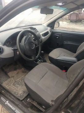  Renault Logan 2014 , 260000 , 