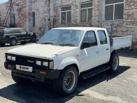 Пикап Nissan Datsun 1988 года, 225000 рублей, Владивосток