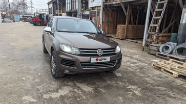 SUV   Volkswagen Touareg 2010 , 1440000 , 