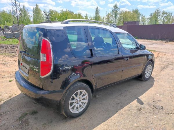  Skoda Roomster 2011 , 709000 , 