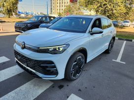 SUV   Volkswagen Tiguan L 2025 , 5200000 , 