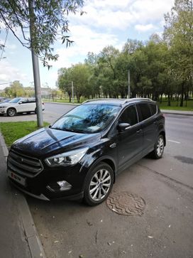 SUV   Ford Kuga 2017 , 1500000 , 