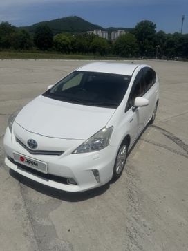    Toyota Prius Alpha 2013 , 1449000 , 
