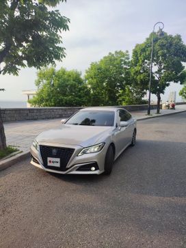  Toyota Crown 2018 , 2640000 , 