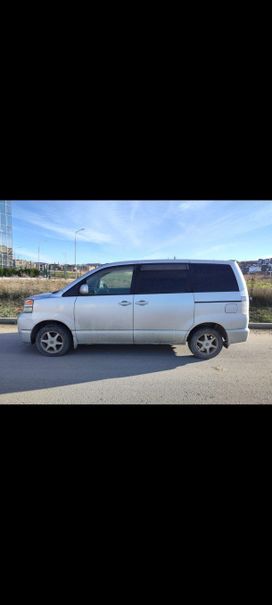    Toyota Voxy 2002 , 937777 , 