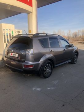 SUV   Mitsubishi Outlander 2011 , 850000 , 