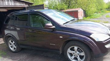 SUV   SsangYong Kyron 2011 , 700000 , 