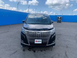    Toyota Esquire 2018 , 2500000 , 