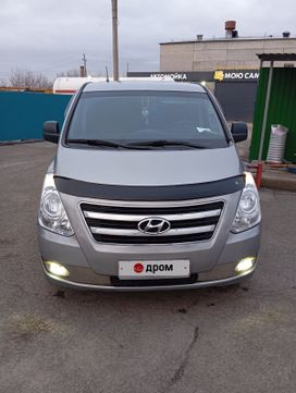    Hyundai H1 2013 , 1900000 , 