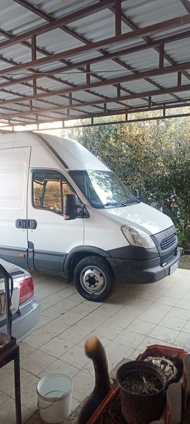   Iveco Daily 2013 , 2300000 , 
