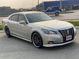- Toyota Crown, 2018
