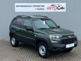 SUV      2022 , 975000 , 