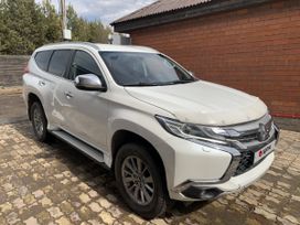 SUV   Mitsubishi Pajero Sport 2018 , 2850000 , 