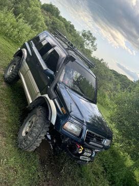 SUV   Suzuki Escudo 1996 , 777777 , 