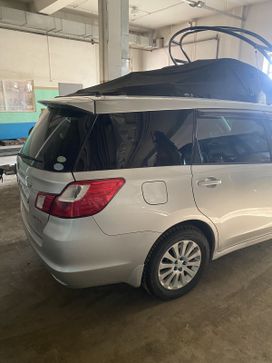 ������� ��� ������������ Subaru Exiga 2010 ����, 850000 ������, ���������